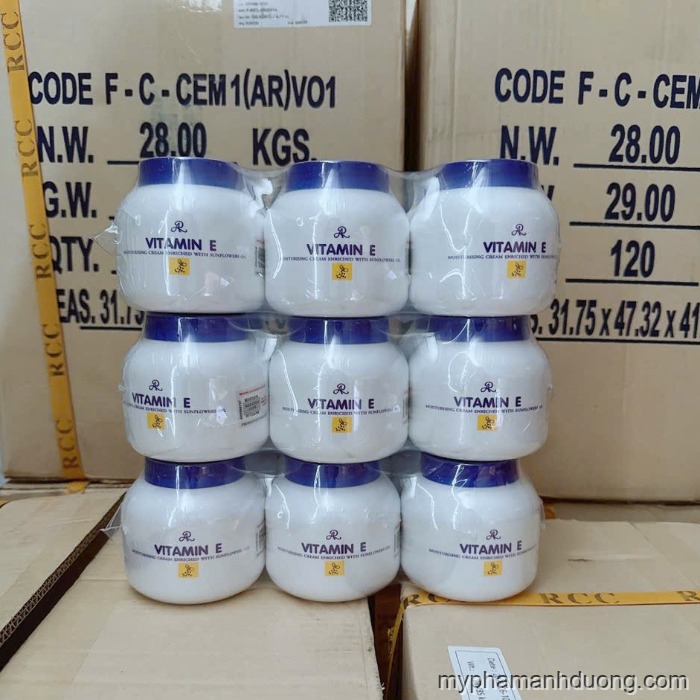 E Nắp Xanh | Kem dưỡng ẩm trắng da Vitamin E