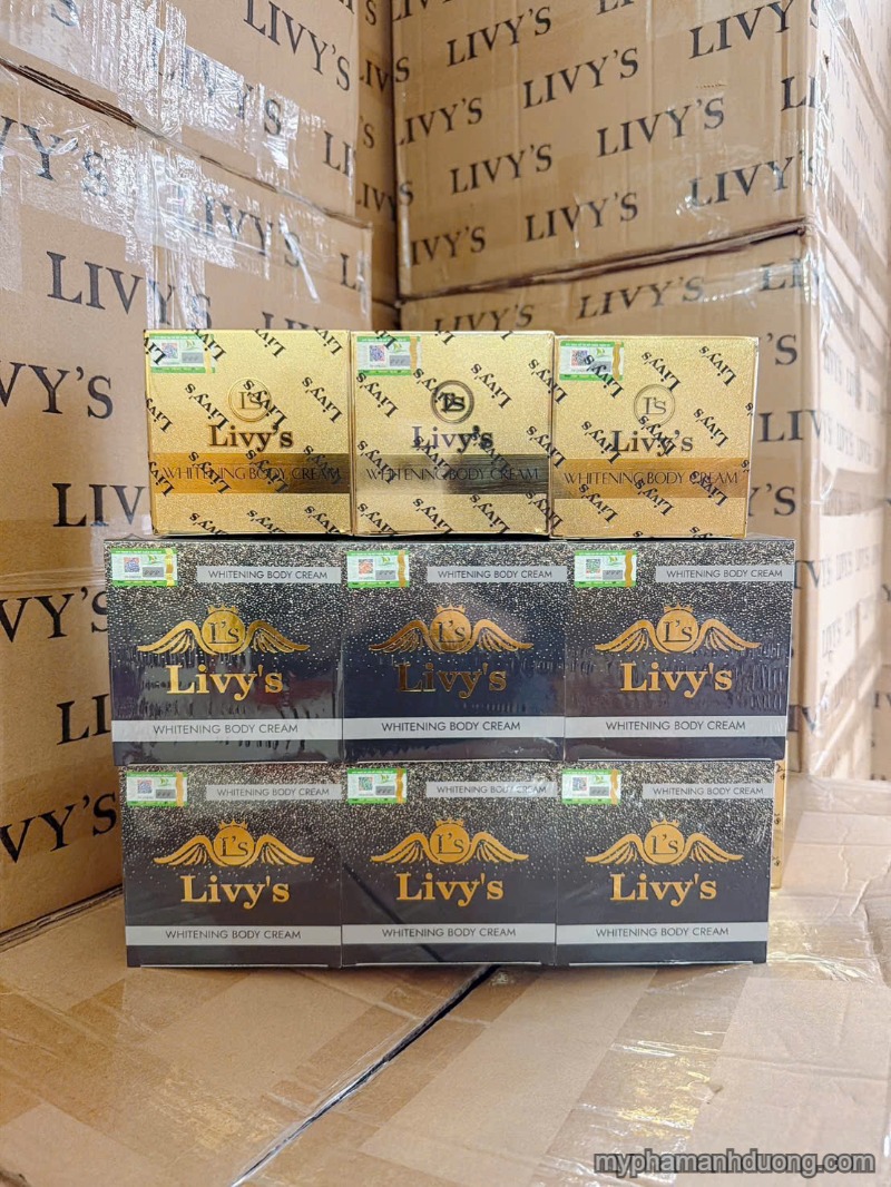 kem Livy's v&agrave;ng Triệu Vy